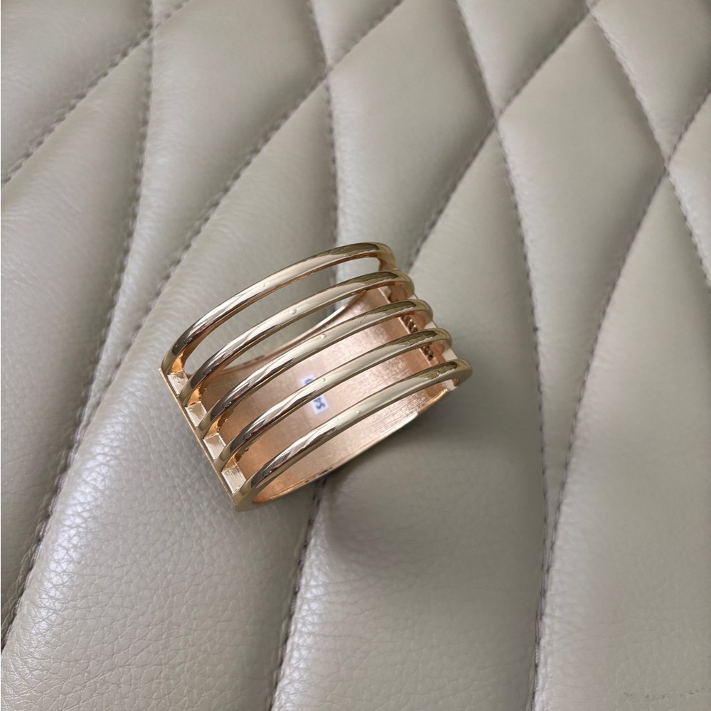 Gold-Tone & Brown Leather-Textured Ladies Bracelet NWT - Picture 3 of 6